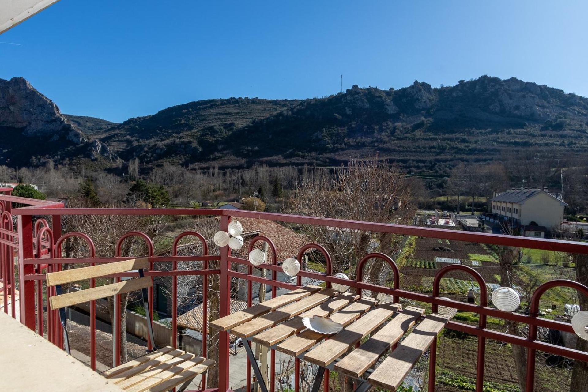 Hostal Lobrega Torrecilla en Cameros Екстер'єр фото