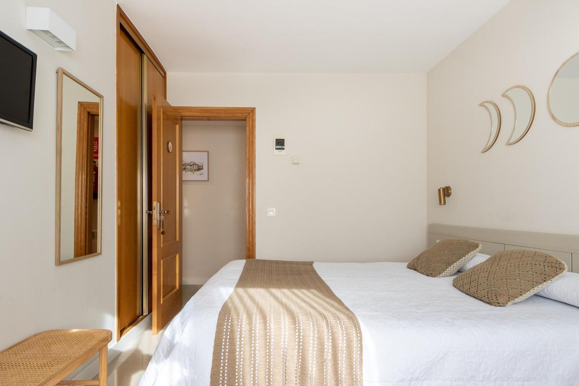 Hostal Lobrega Torrecilla en Cameros Екстер'єр фото