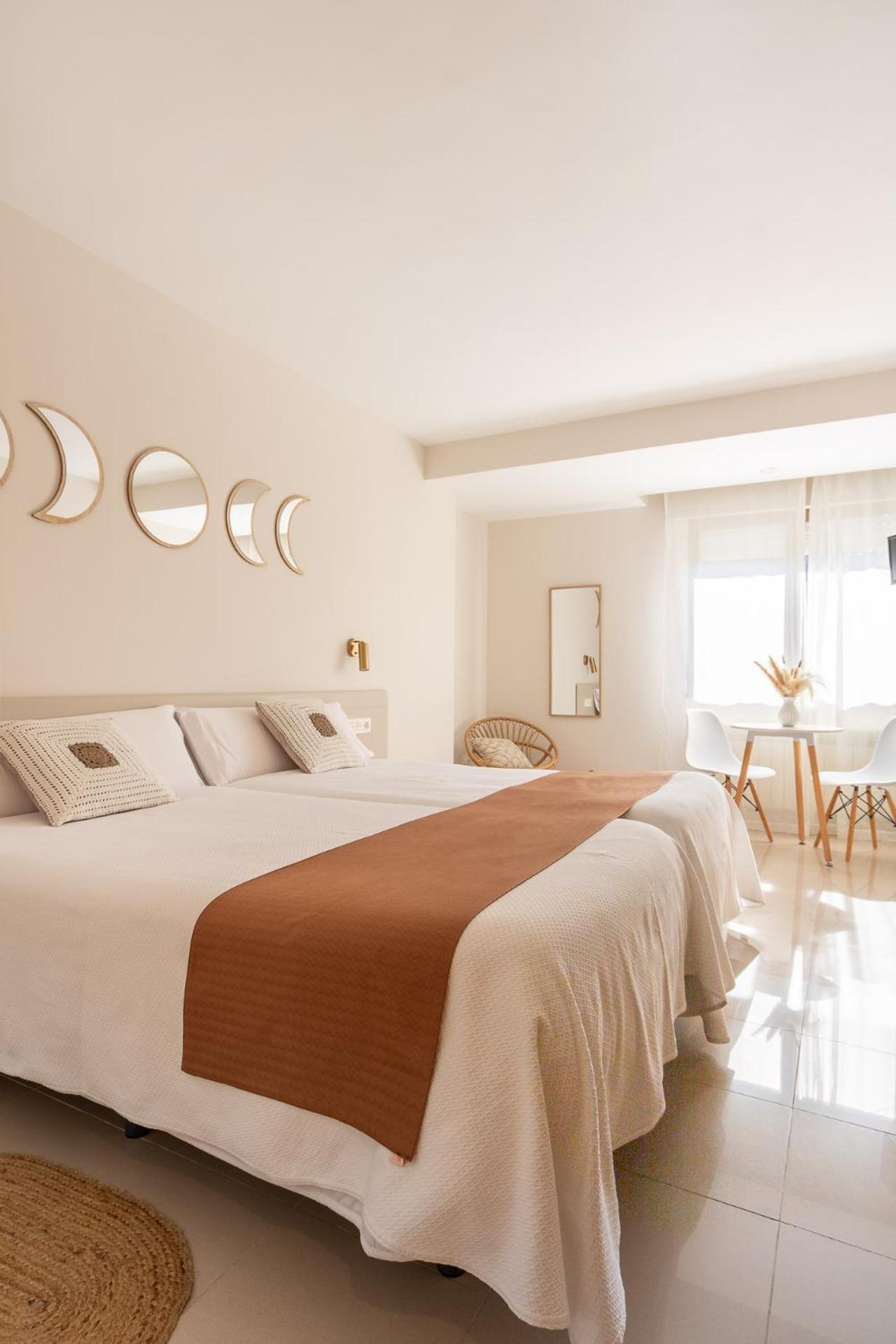 Hostal Lobrega Torrecilla en Cameros Екстер'єр фото